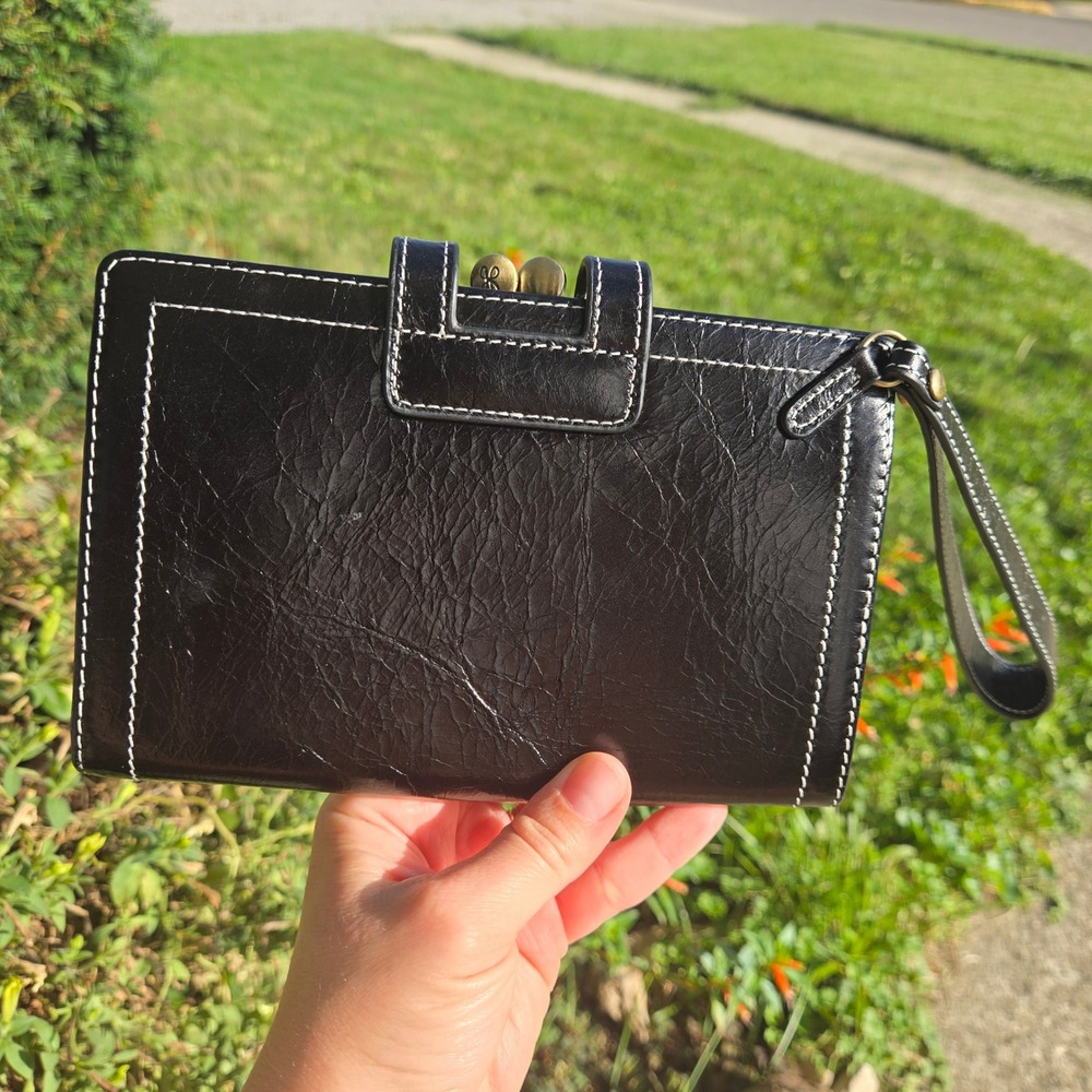 Hobo Lauren Black Leather Double Frame Wristlet Wallet Kiss Lock